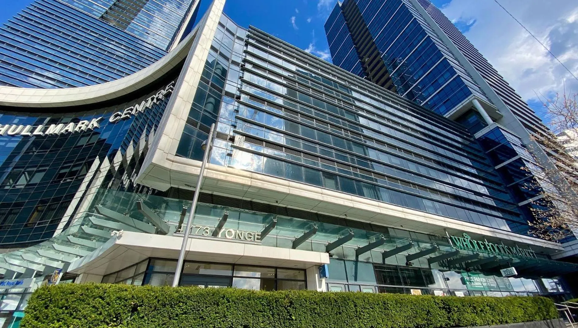 Delta Suites - North York Toronto